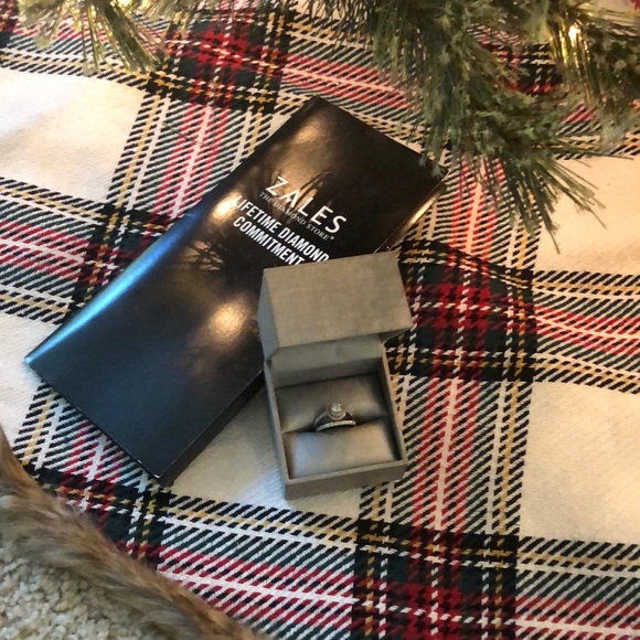 New Diamond Engagement Ring and Diamond Band - Picture 2 of 11